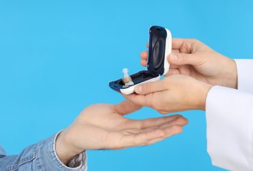 manfaat alat bantu dengar